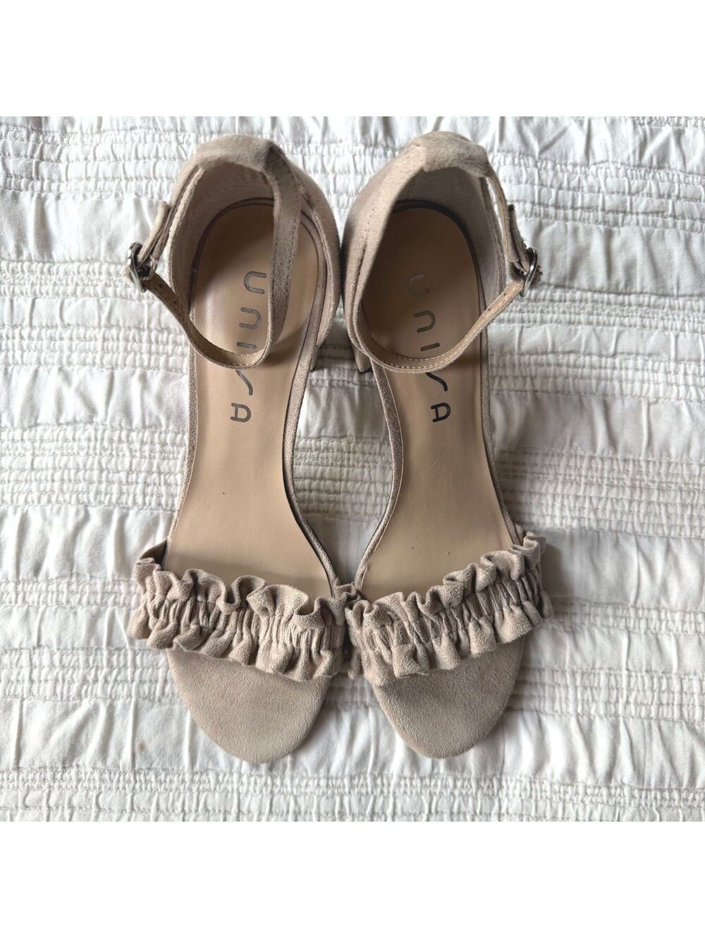 Unisa Taupe Ruffle Ankle Strap Block Heel Sandals Size 9M
